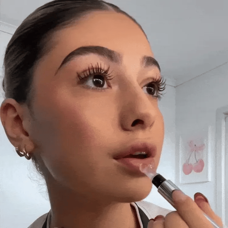 Daynava – Para lábios volumosos e suculentos